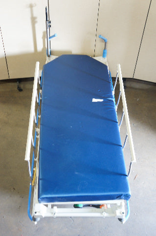 Hill-Rom 700Lb /318 Kg Bariatric Stretcher
